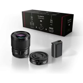Panasonic Kit Accessoires Optique fixe grand angle 26 mm S-R26E + Optique fixe Portrait 50M F1.8M S-S50ME + Batterie DMW-BLK22EB pour lumix S5 et S9