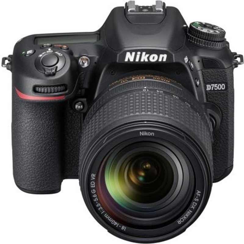 Appareil photo reflex Nikon D7500 noir + AF-S DX 18-140 mm f/3.5-5.6 G ED VR