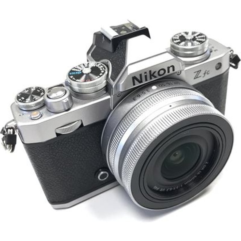 Appareil photo hybride Nikon Z FC + Z DX 16-50 mm f/3.5-6.3 Vintage Silver