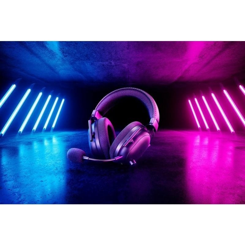 Auriculaires Razer BlackShark V2 Pro sans fil Bluetooth Gaming avec réduction de bruit, noir